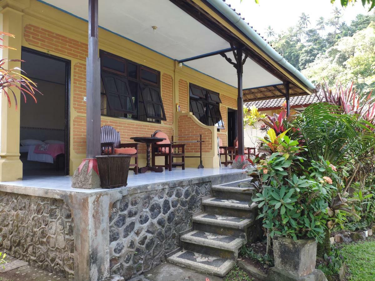 Rijasa Homestay Karangasem Amlapura Exterior foto