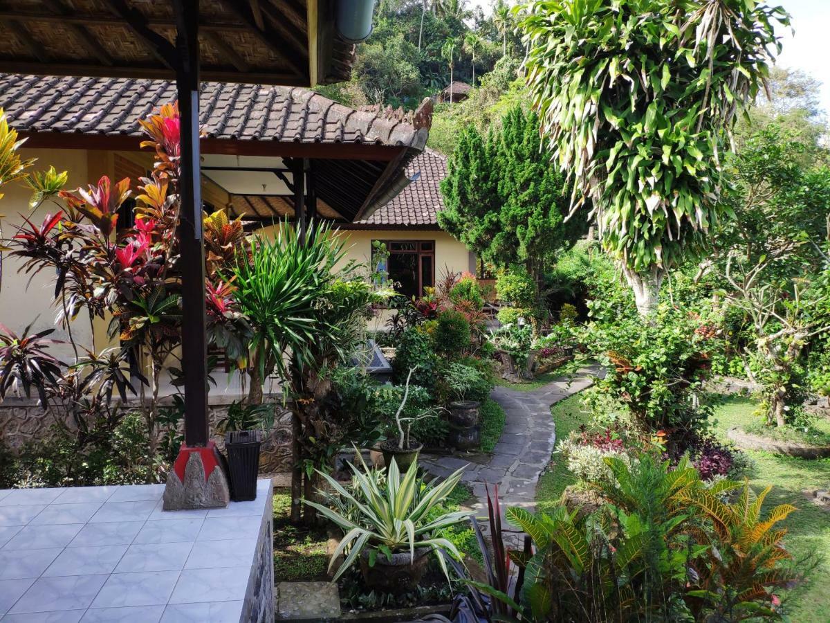 Rijasa Homestay Karangasem Amlapura Exterior foto